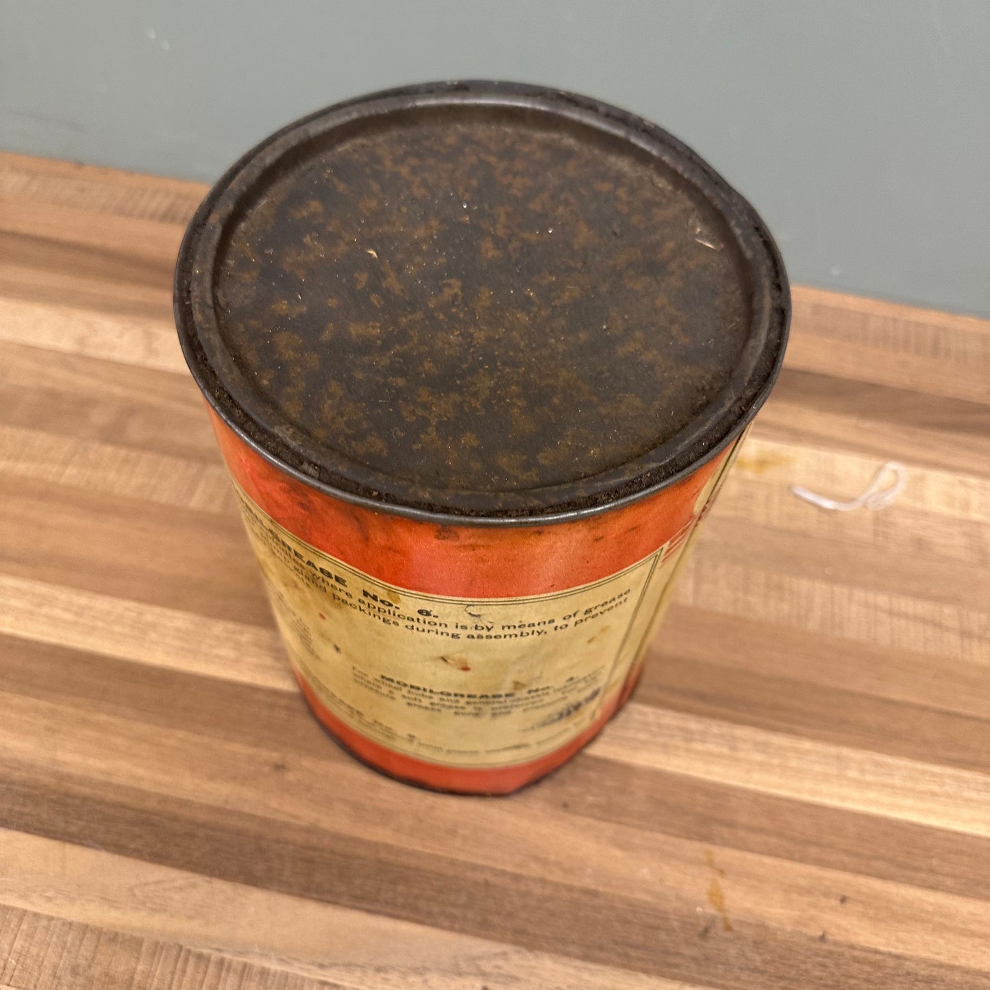 MOBILOIL GREASE TIN #08563 image 4