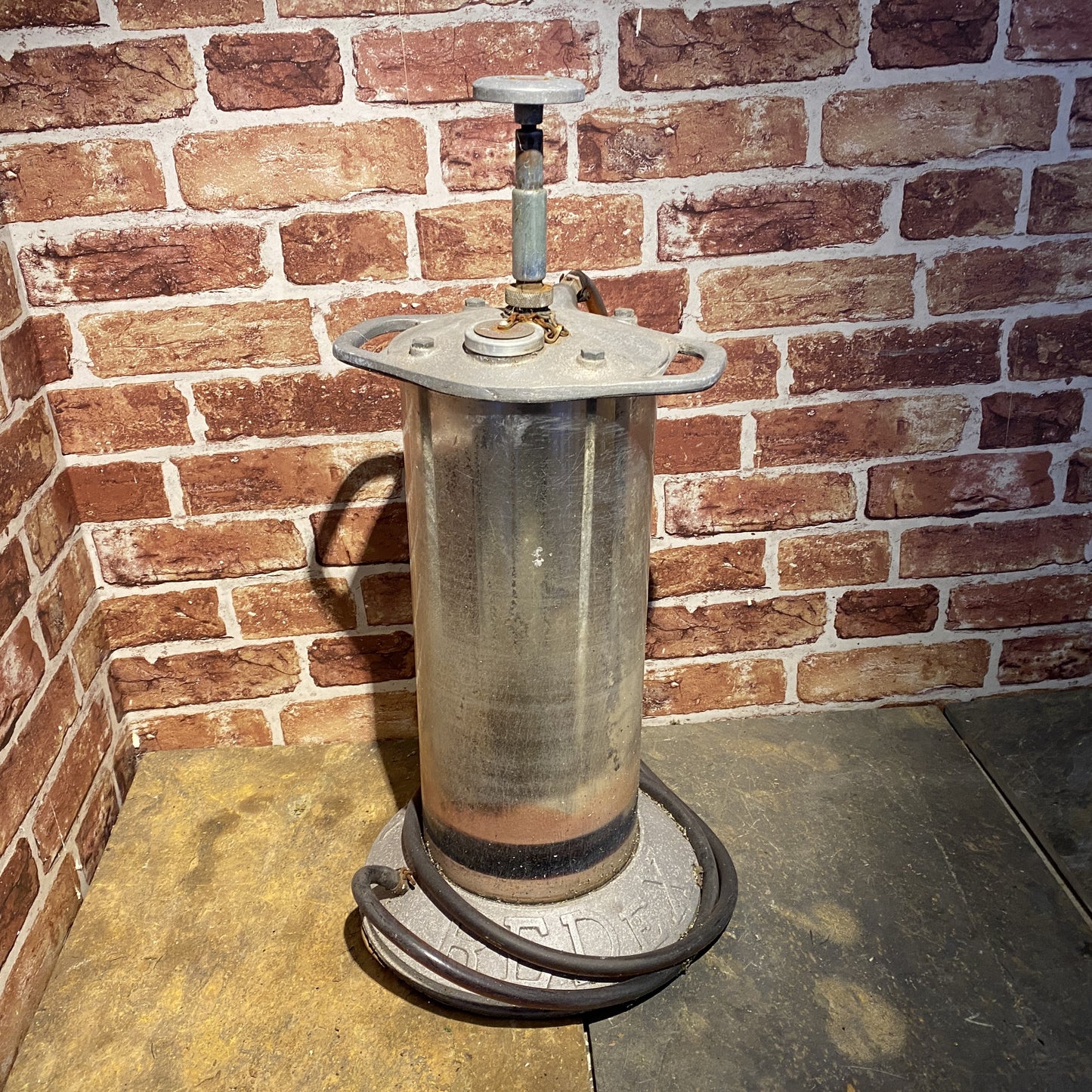 VINTAGE AUTOMOBILIA - REDEX DISPENSER #5030 image 5