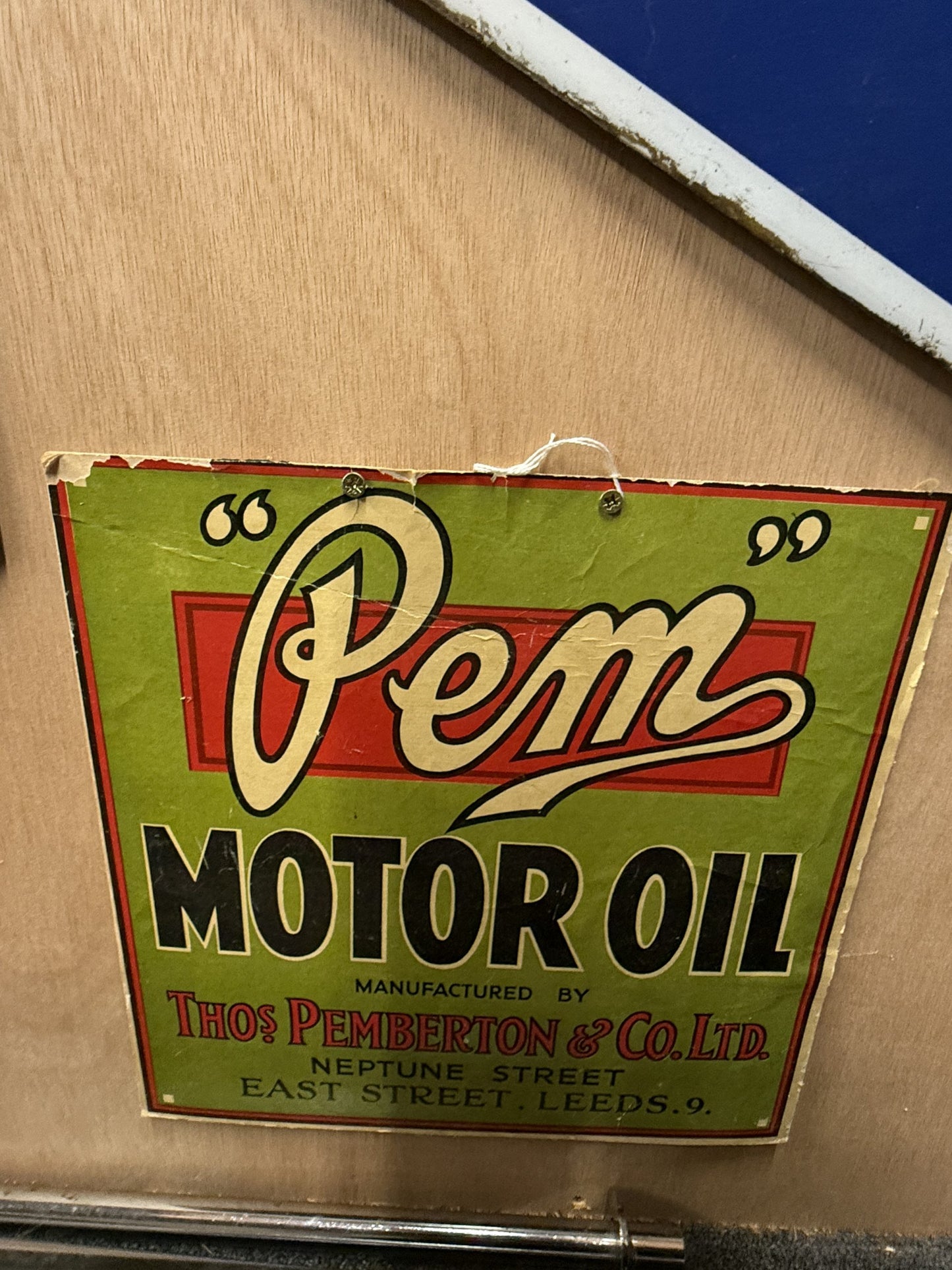 PEM MOTOR OIL HARDBOARD SIGN #08655 image 0