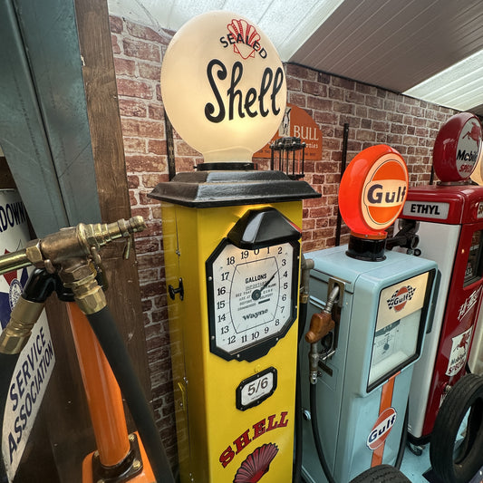 SHELL PUMP #08232 SN246 image 1