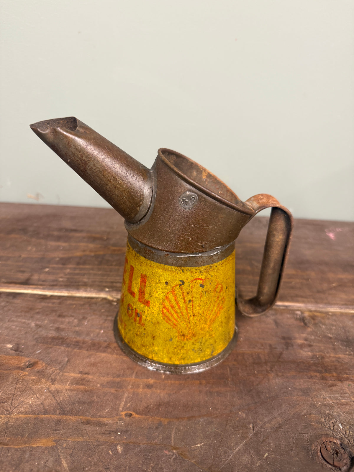 SHELL OIL POURER #9293