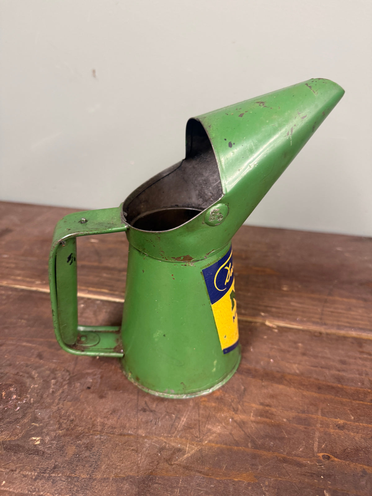 BUCKHAMS OIL POURER #9294