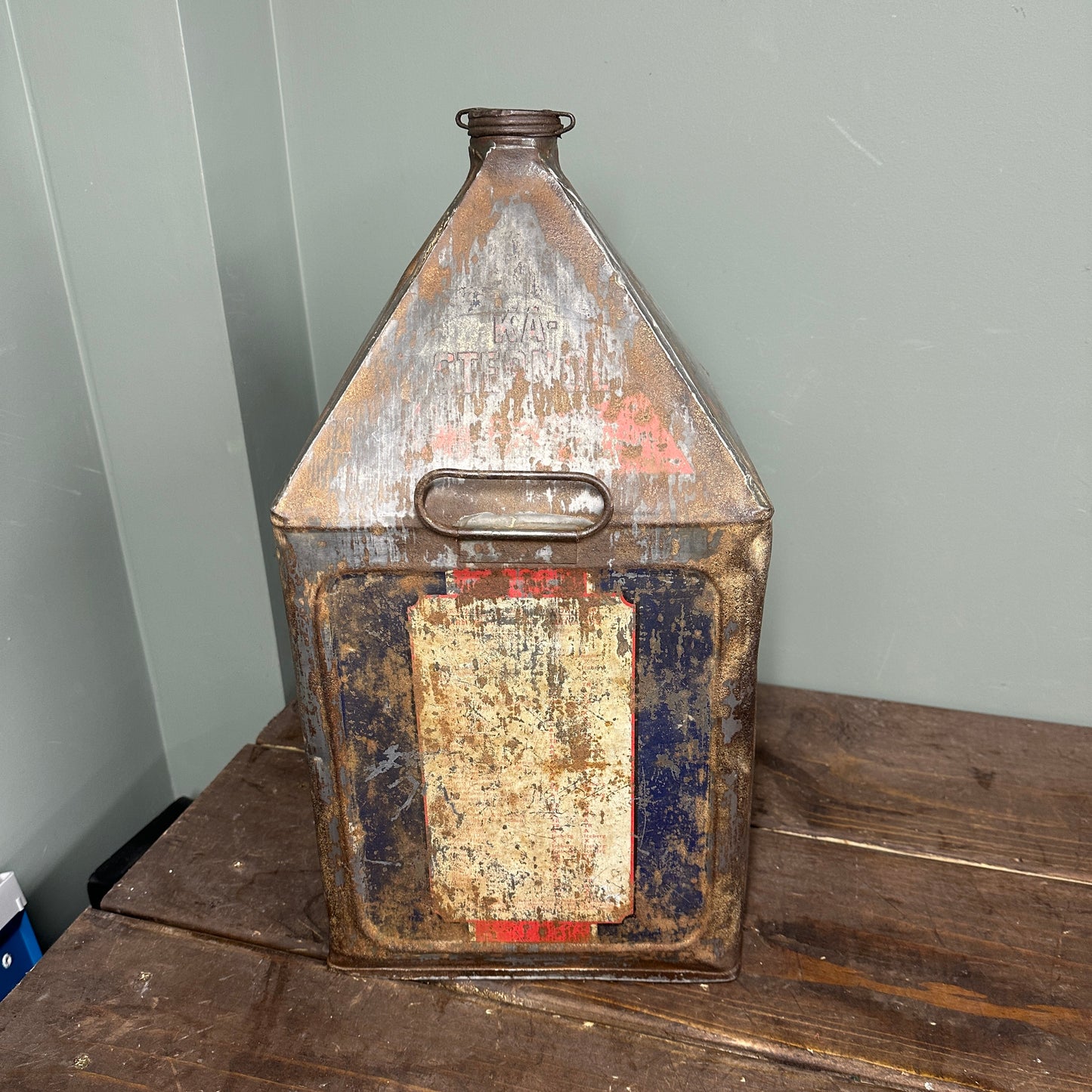 STERNOL 5 GALLON PYRAMID OIL CAN - #9004