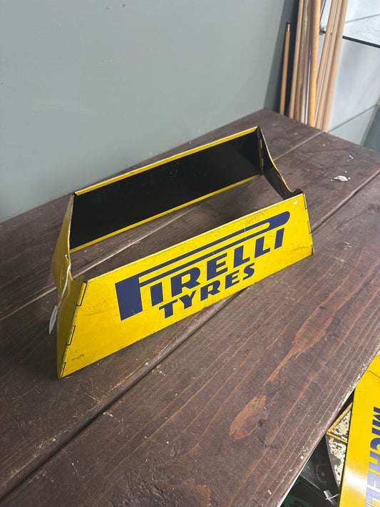 PIRELLI TYRE STAND #9259
