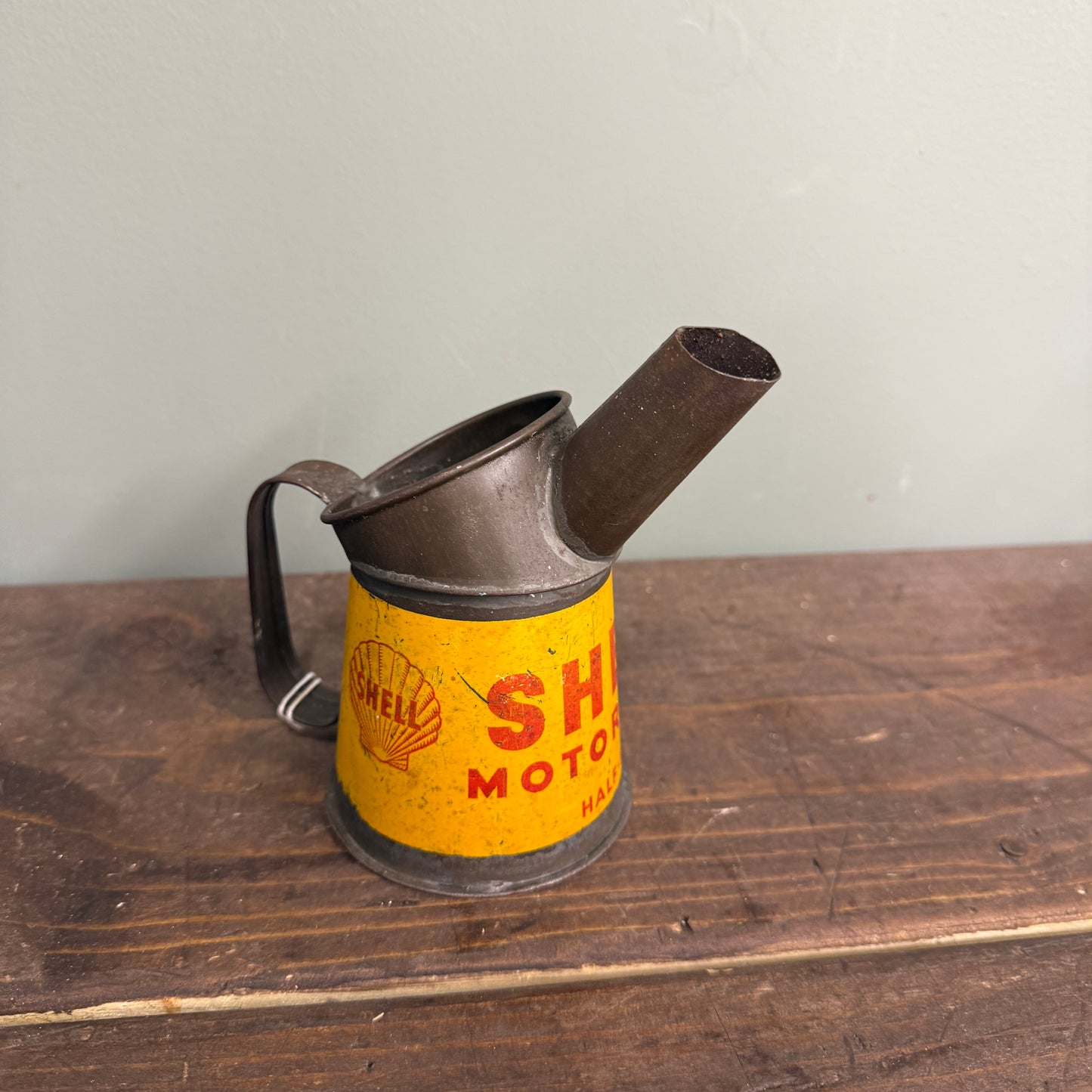 SHELL OIL POURER - #9047