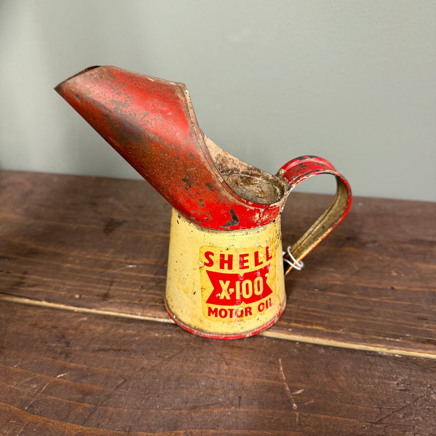 SHELL X100 OIL POURER - #9055