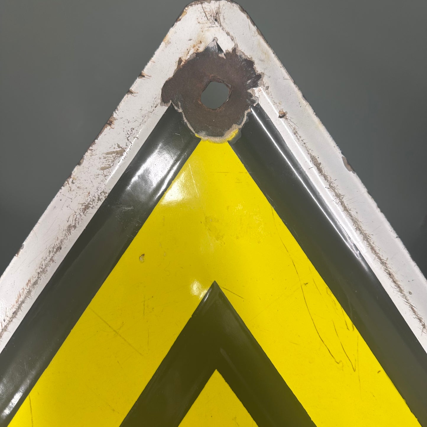 RENAULT ENAMEL SIGN #08748 image 2