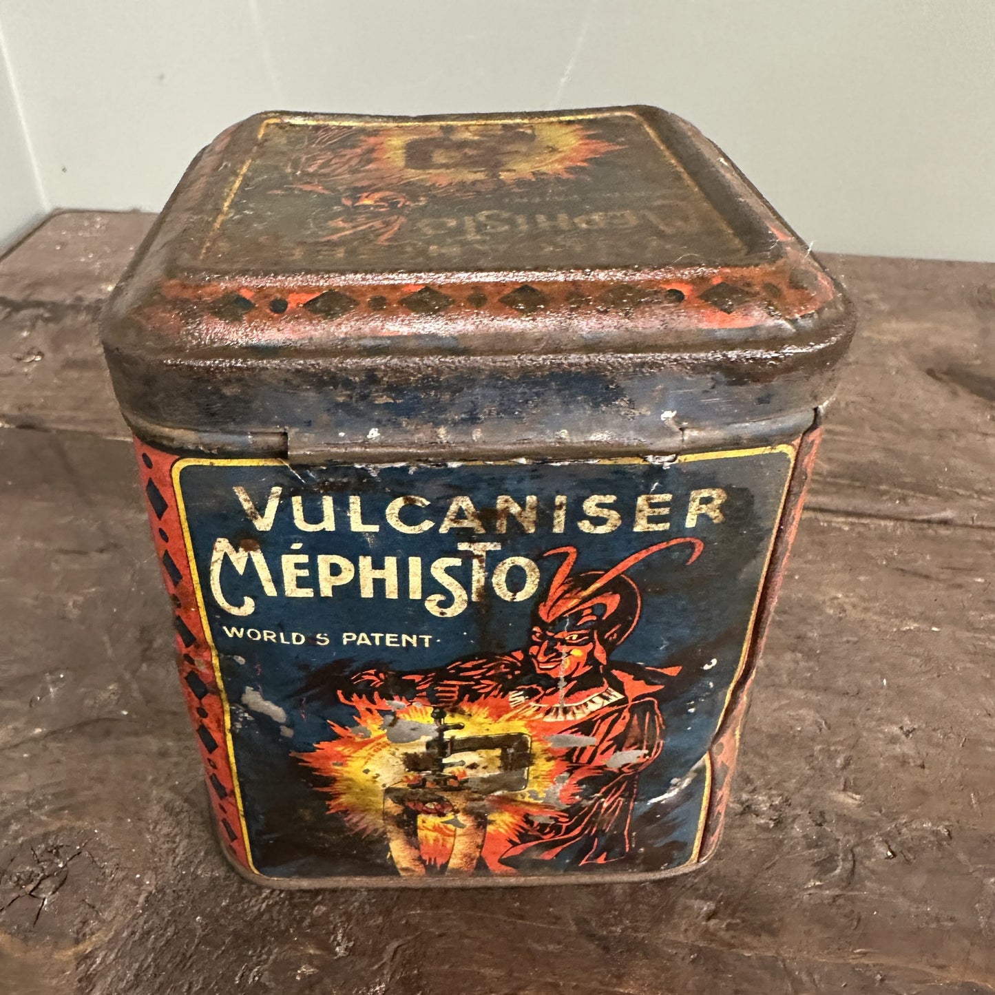 RARE VULCANISER MEPHISTO TIN - #08804 image 6