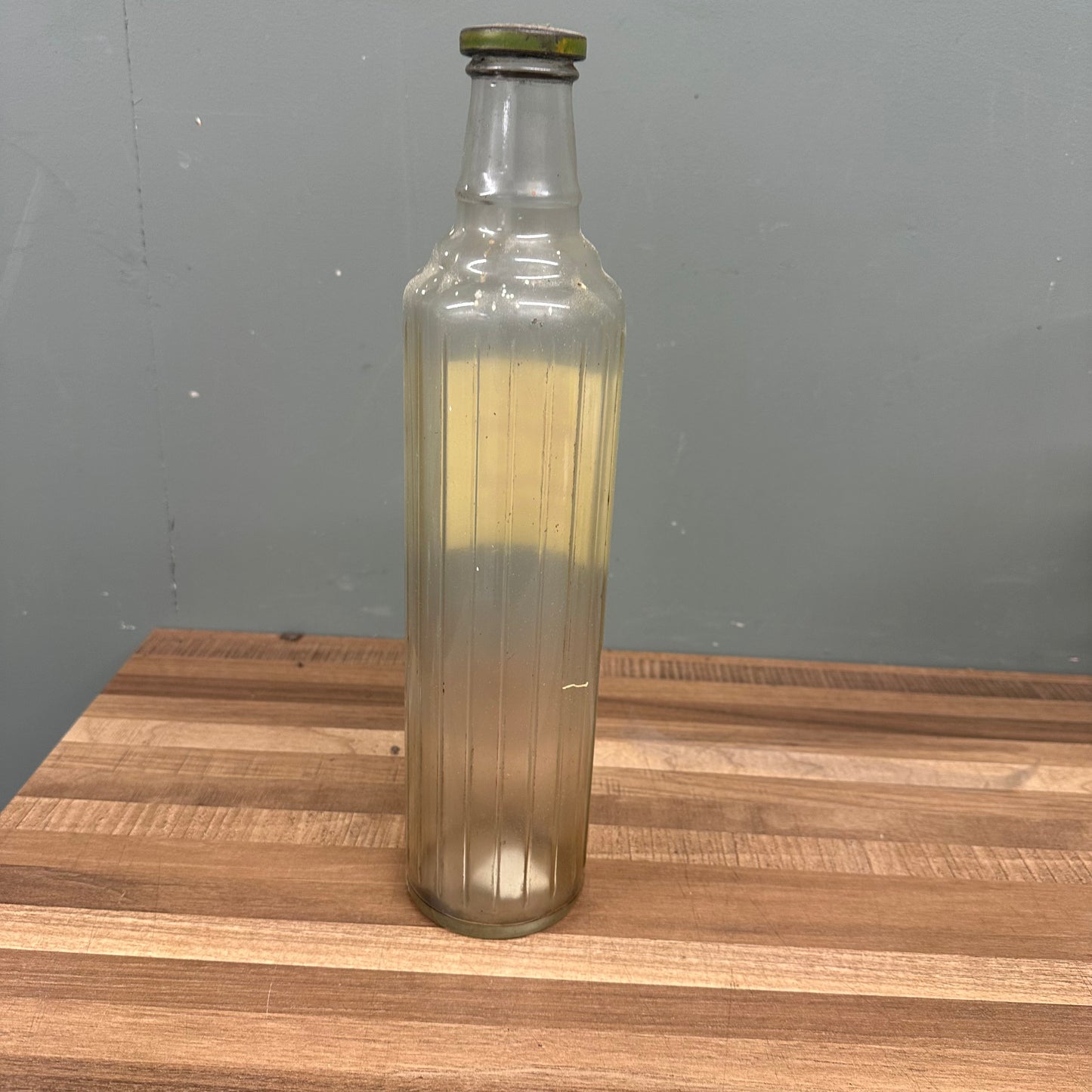 SHELL X-100 OIL BOTTLE #08582 image 2