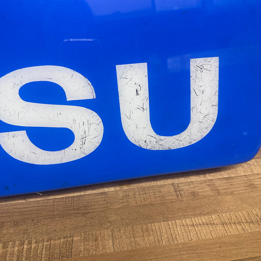 AUDINSU PLASTIC SIGN #08750 image 1