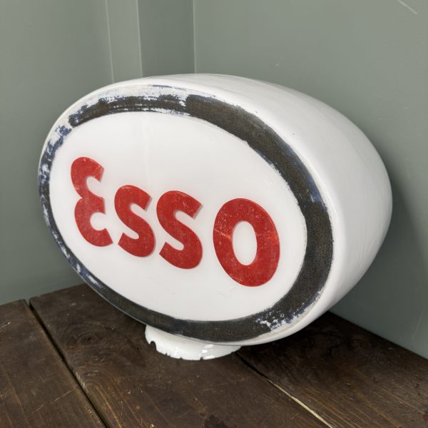 ESSO PETROL PUMP GLOBE - #08312