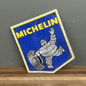 MICHELIN SHEILD TIN SIGN #08415