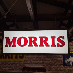 MORRIS LIGHTBOX  #08482