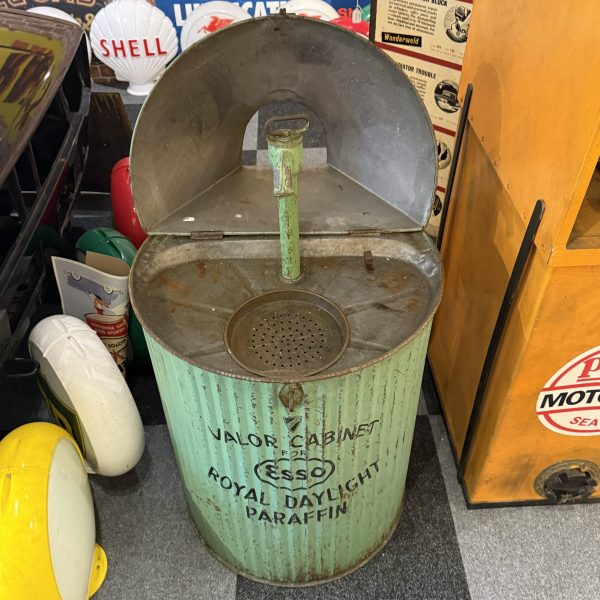 ESSO PARAFFIN CABINET   #08478