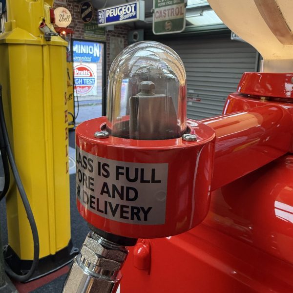 BECKMETER PETROL PUMP #08618 - Image 11