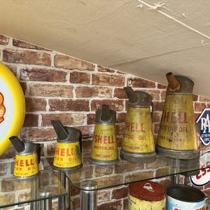 SET OF 5 SHELL OIL POURERS  #08664