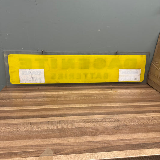 DAGENITE BATTERIES PLASTIC SIGN #08526 image 1