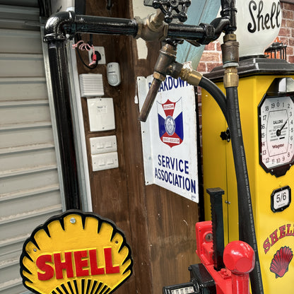 SKELETON PETROL PUMP WITH SHELL LIVERY ADDED #6299 SN 240 image 2