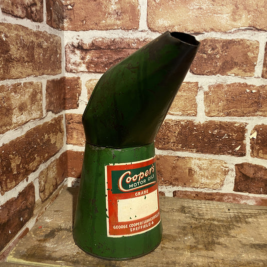 COOPER'S MOTOR OIL QUART POURER #5975 image 0