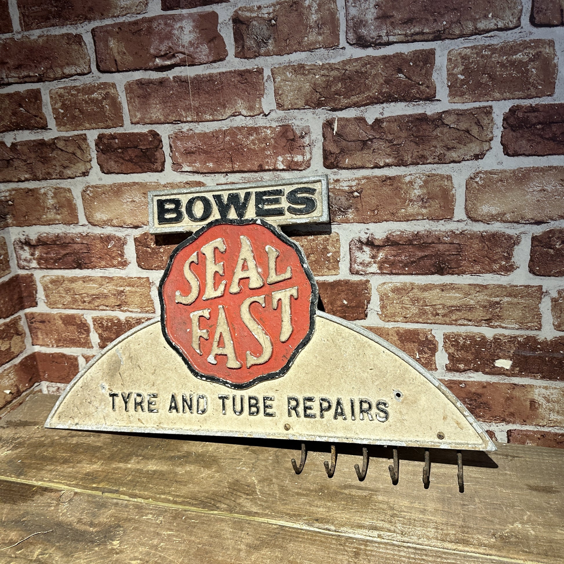 BOWES SEAL FAST SIGN/DISPLAY #6262 image 0