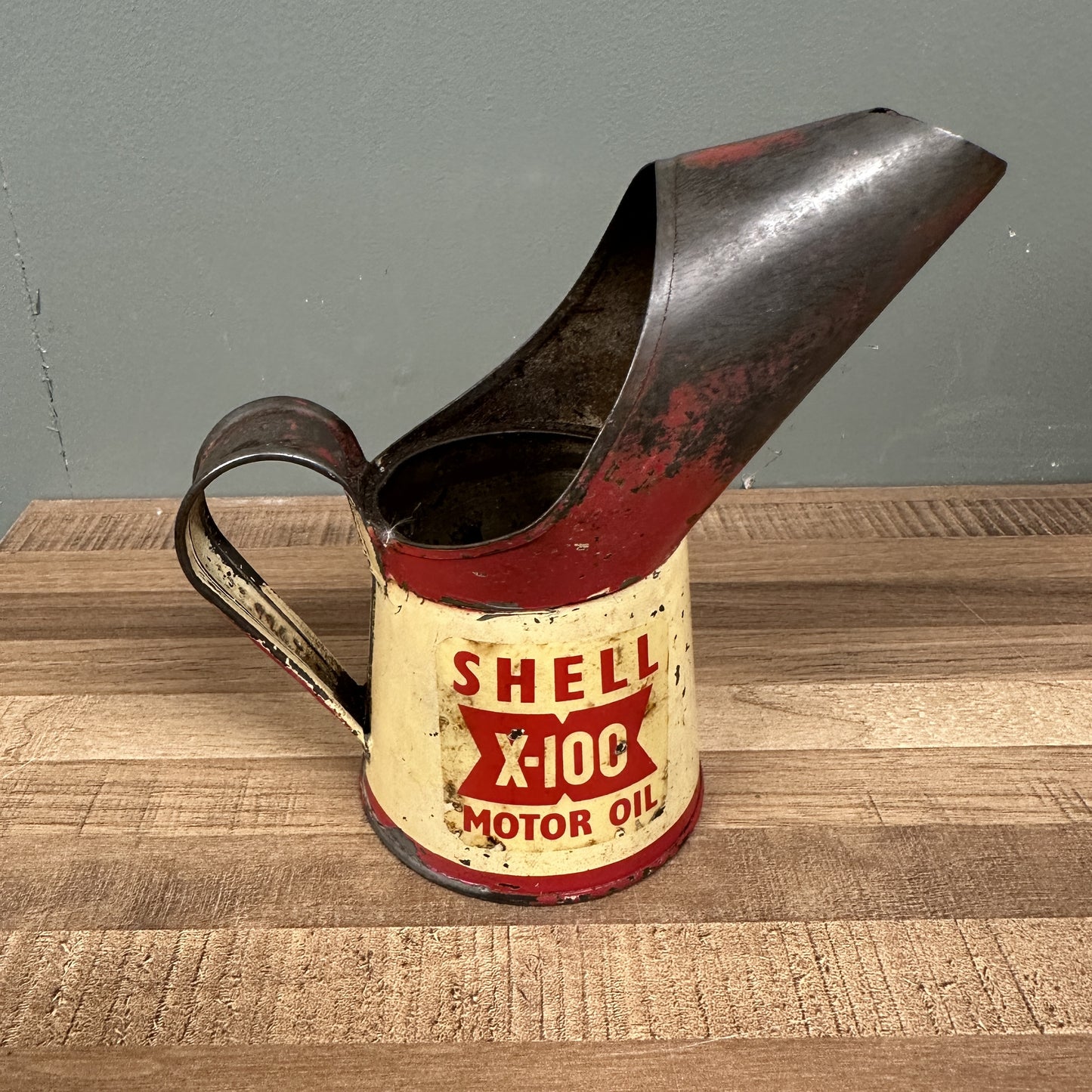 SHELL X100 OIL POURER #08333 image 1