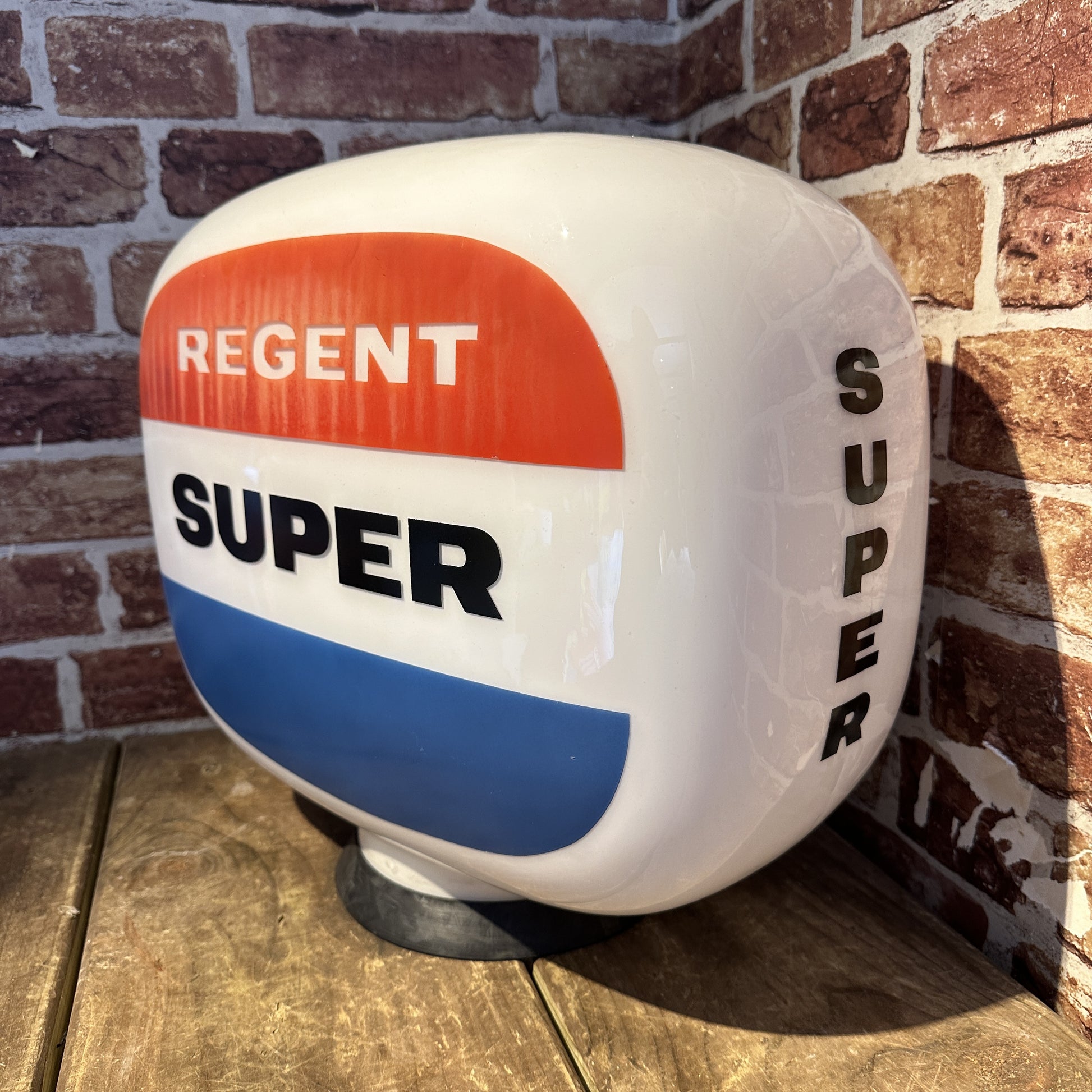 REGENT SUPER PETROL PUMP GLOBE #07907 image 3
