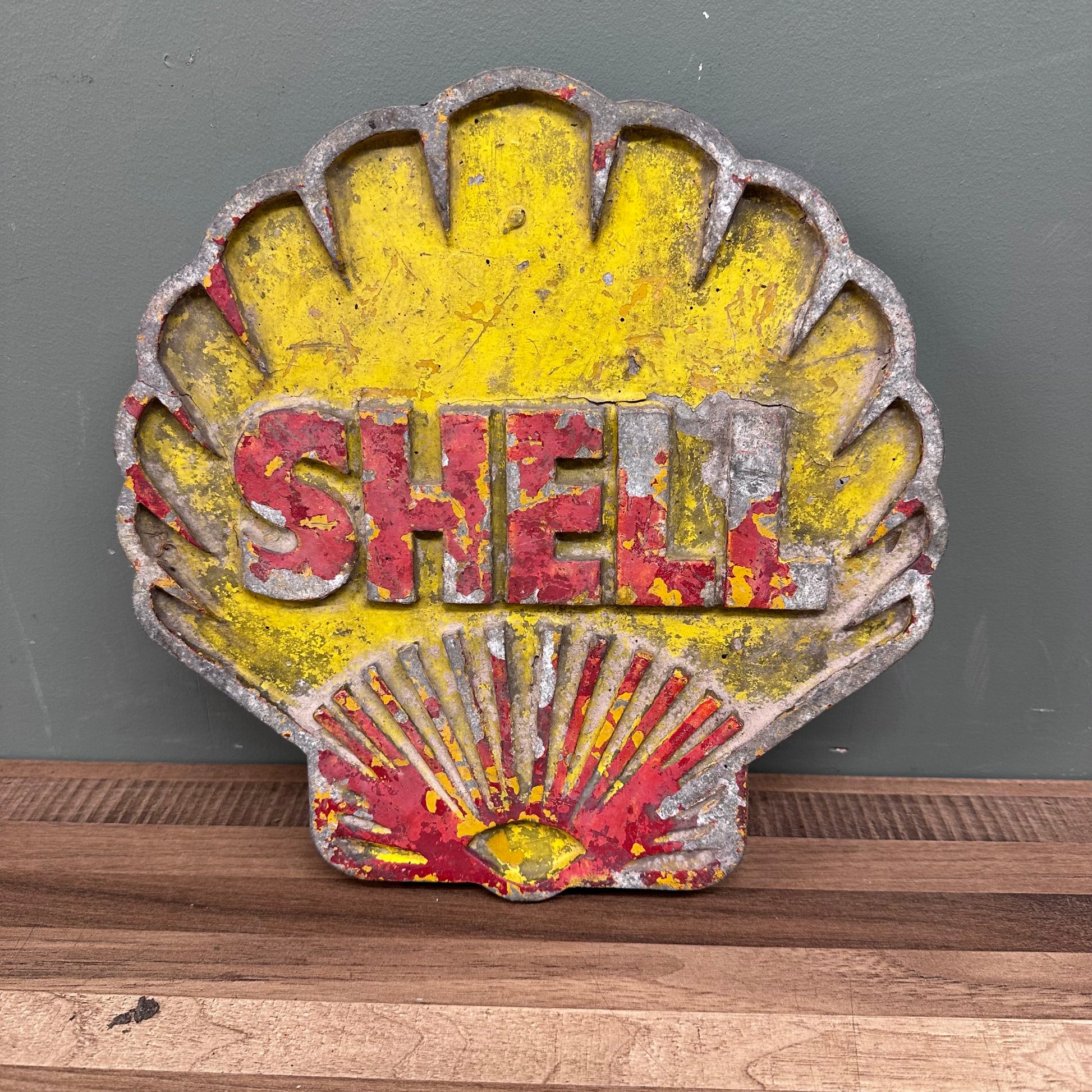 SHELL PLAQUE #08696 image 0