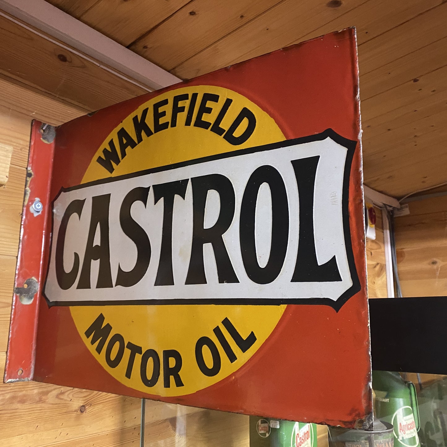 WAKEFIELD CASTROL ENAMEL SIGN #3826 image 0