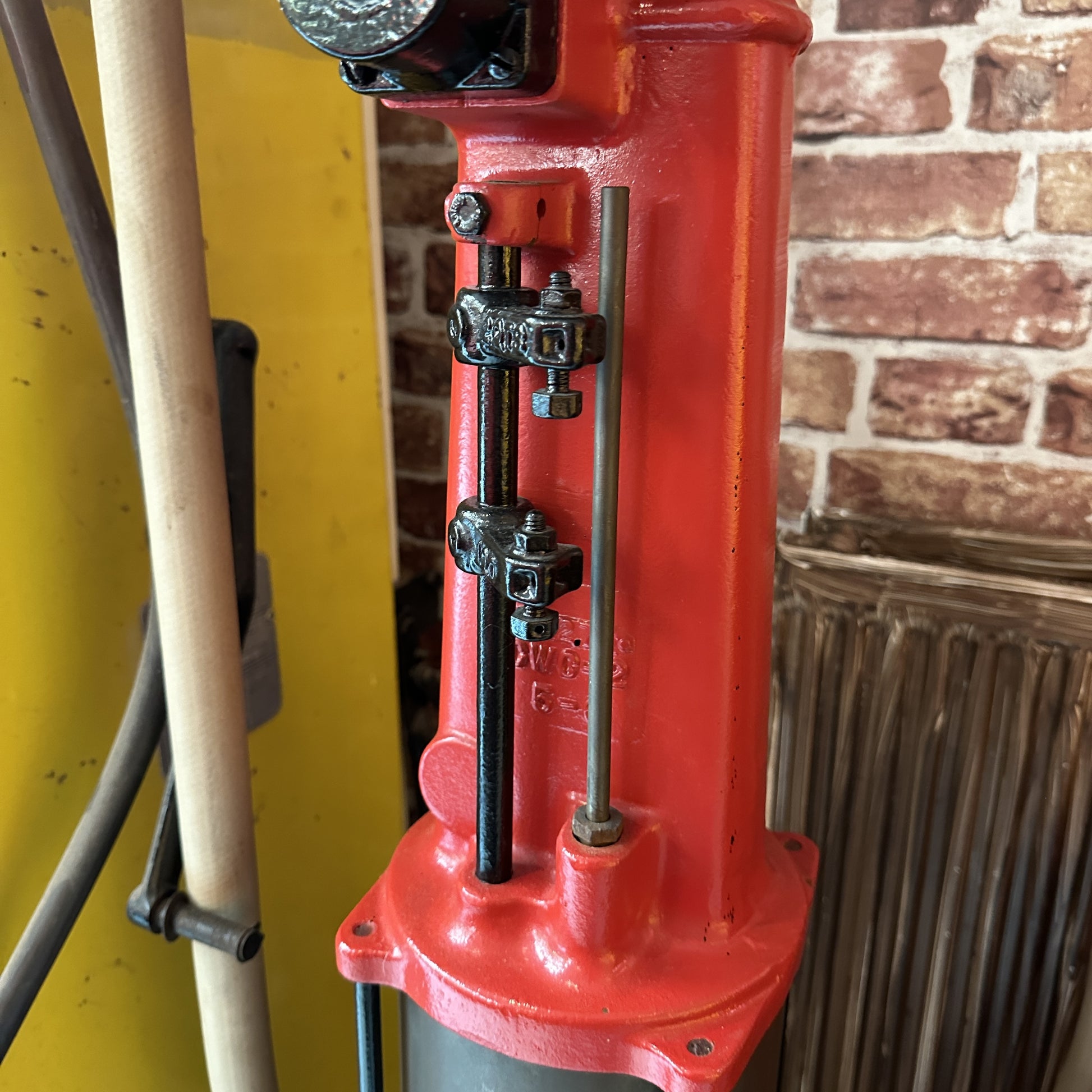 SHELL SKELETON PUMP #08236 image 3