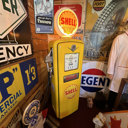 SHELL PETROL PUMP #08034 image 1