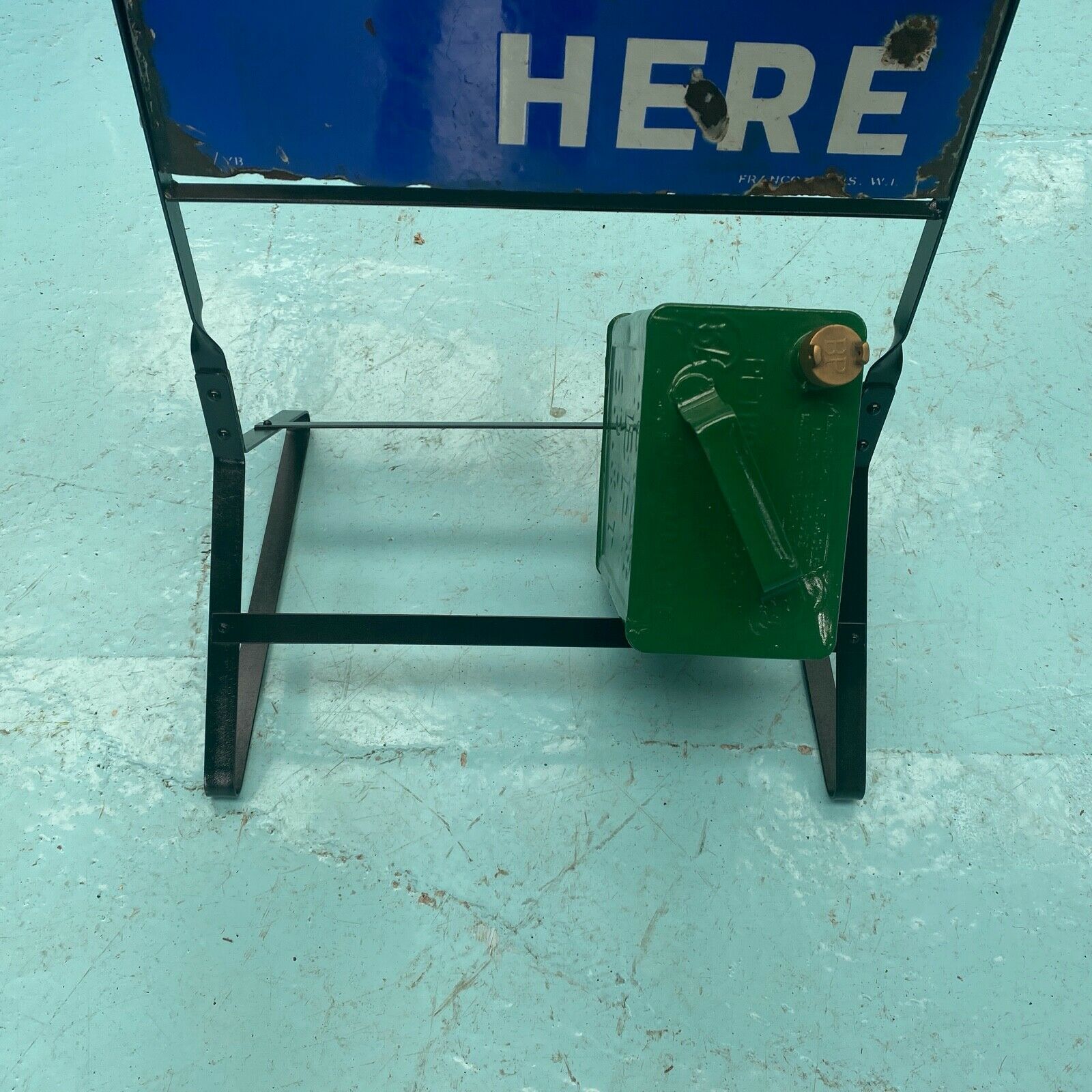 VINTAGE ENAMEL SIGN - BP #04525 SN 147 image 2