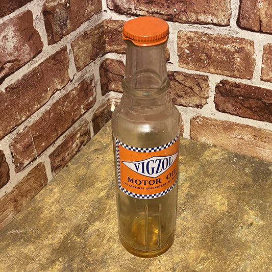 VINTAGE MOTOR OIL BOTTLE - VIGZOL OIL BOTTLES PINT #4780 image 0