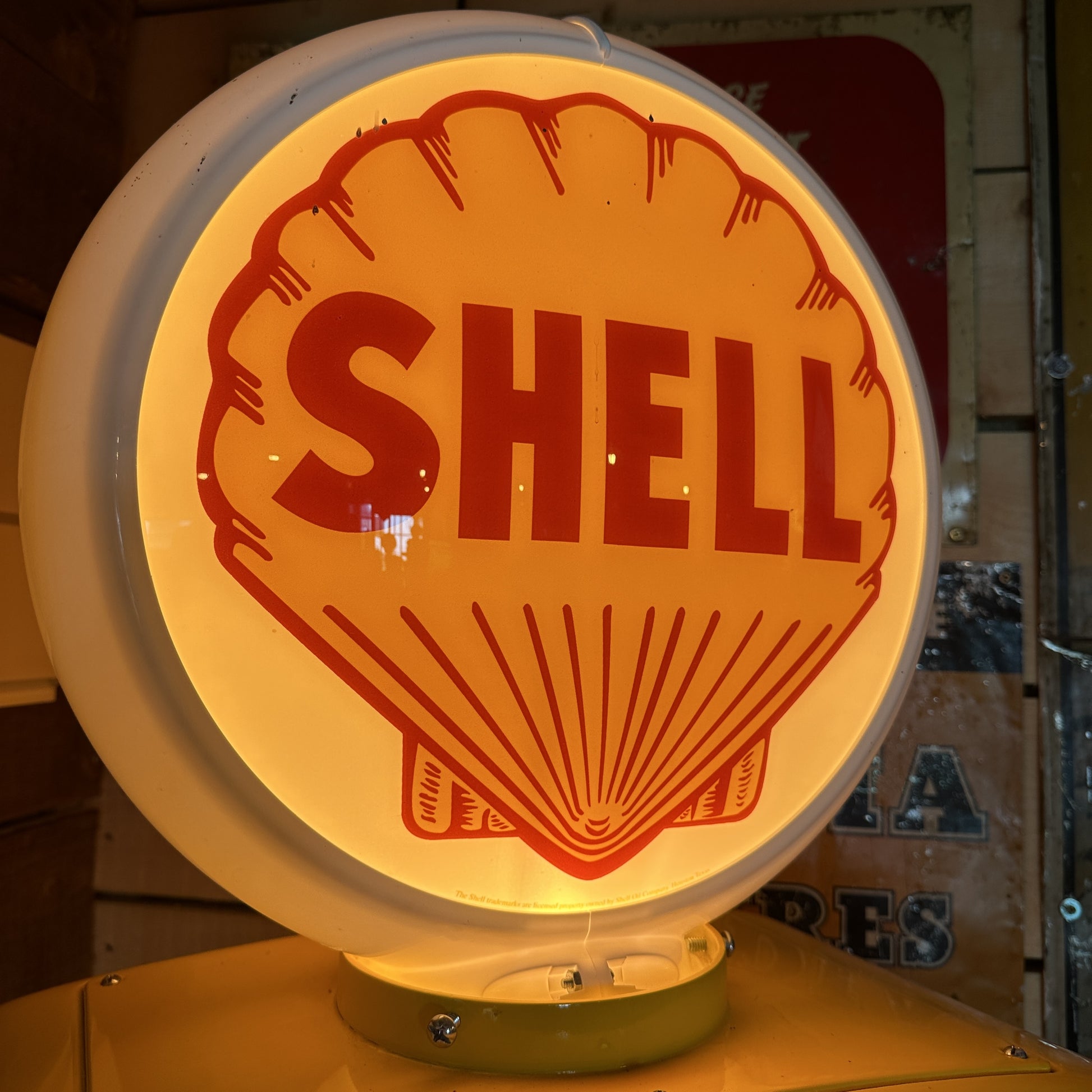 SHELL PETROL PUMP #08034 image 4