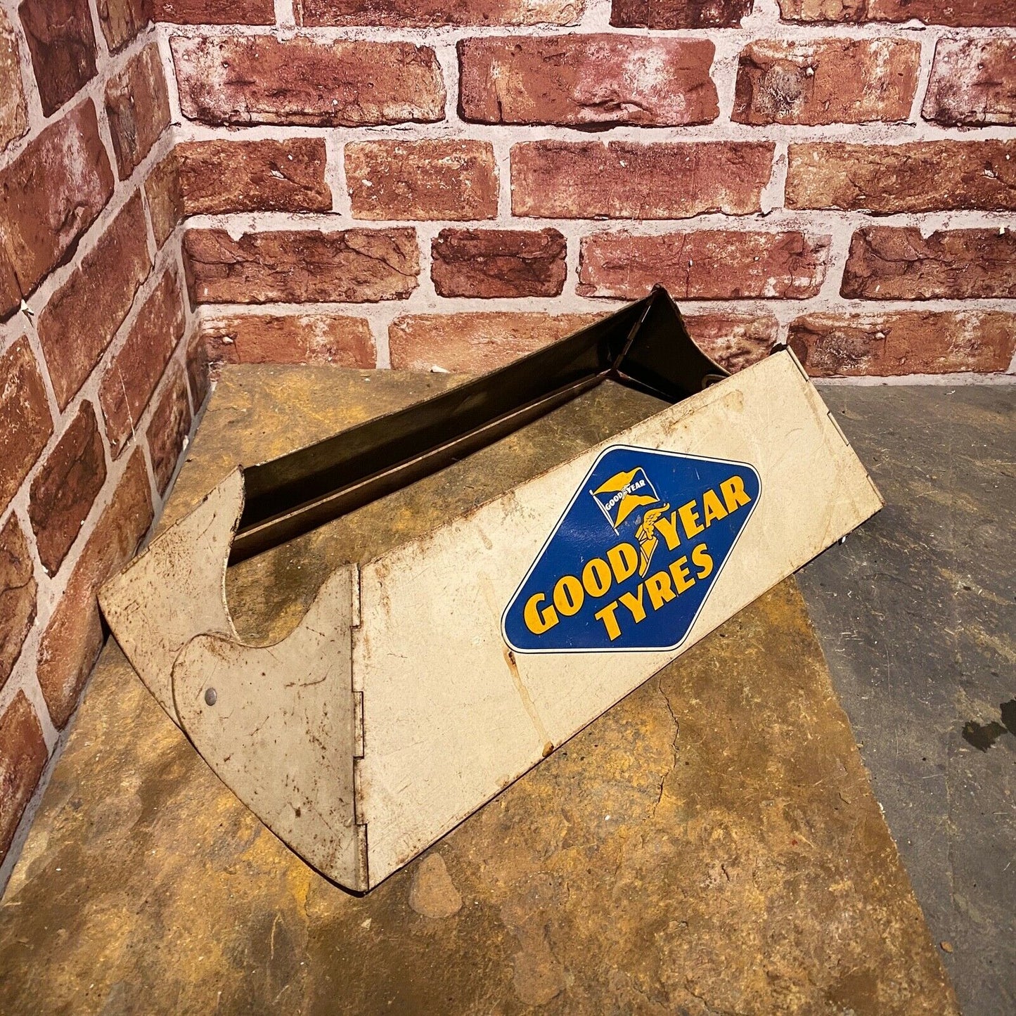 VINTAGE TYRE STAND - GOODYEAR #4547 image 1