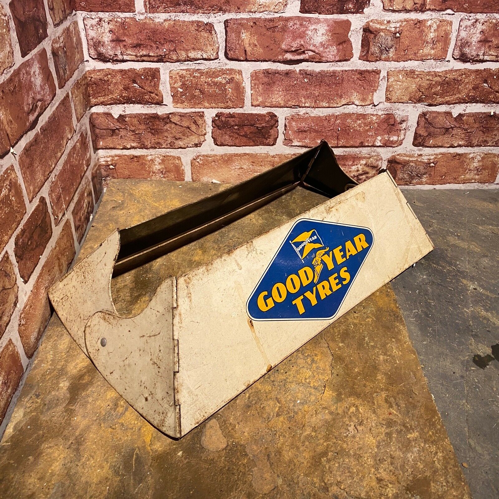VINTAGE TYRE STAND - GOODYEAR #4547 image 1