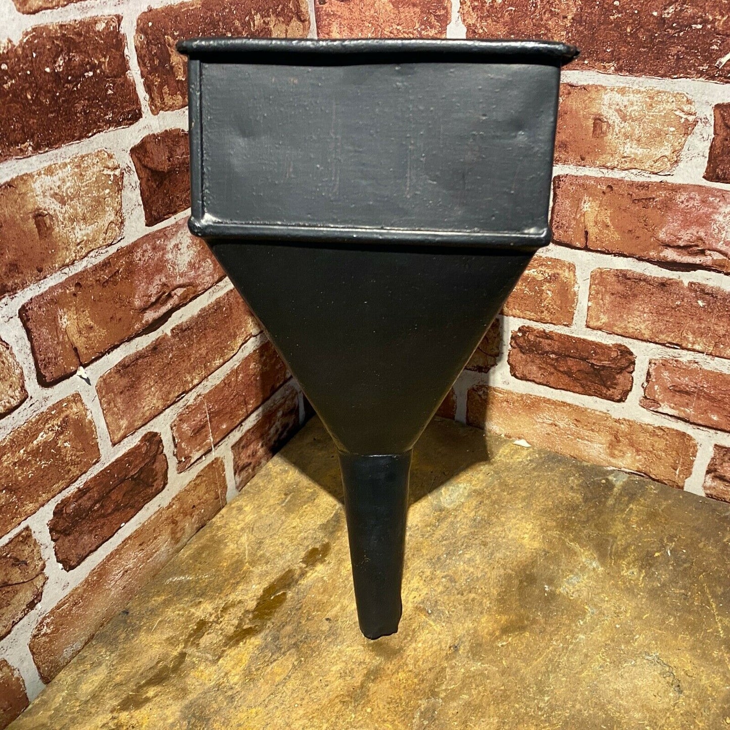 VINTAGE PETROL FUNNEL - SHELL- AUTOMOBILIA - #4431 image 4