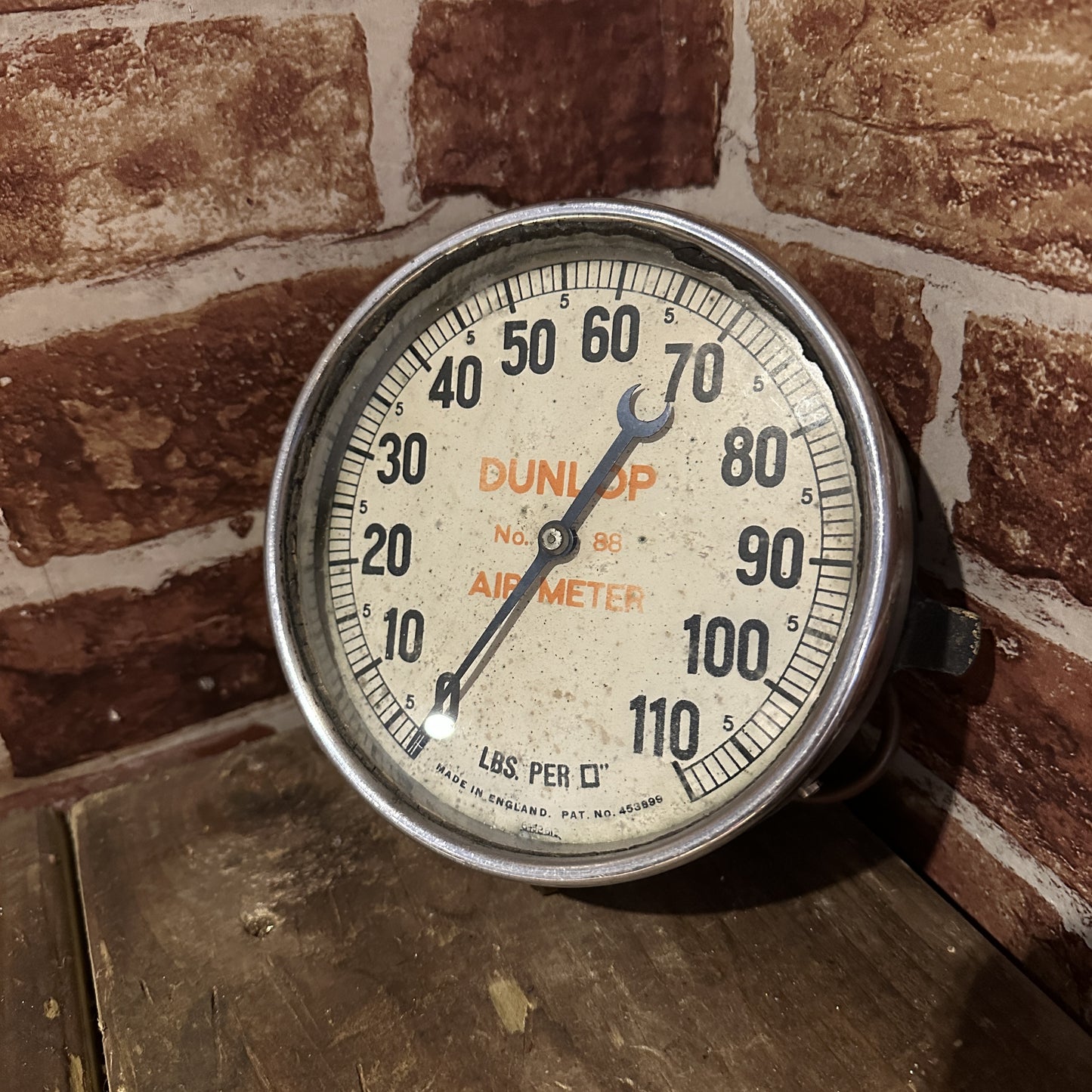 DUNLOP AIR METER #07867 image 0