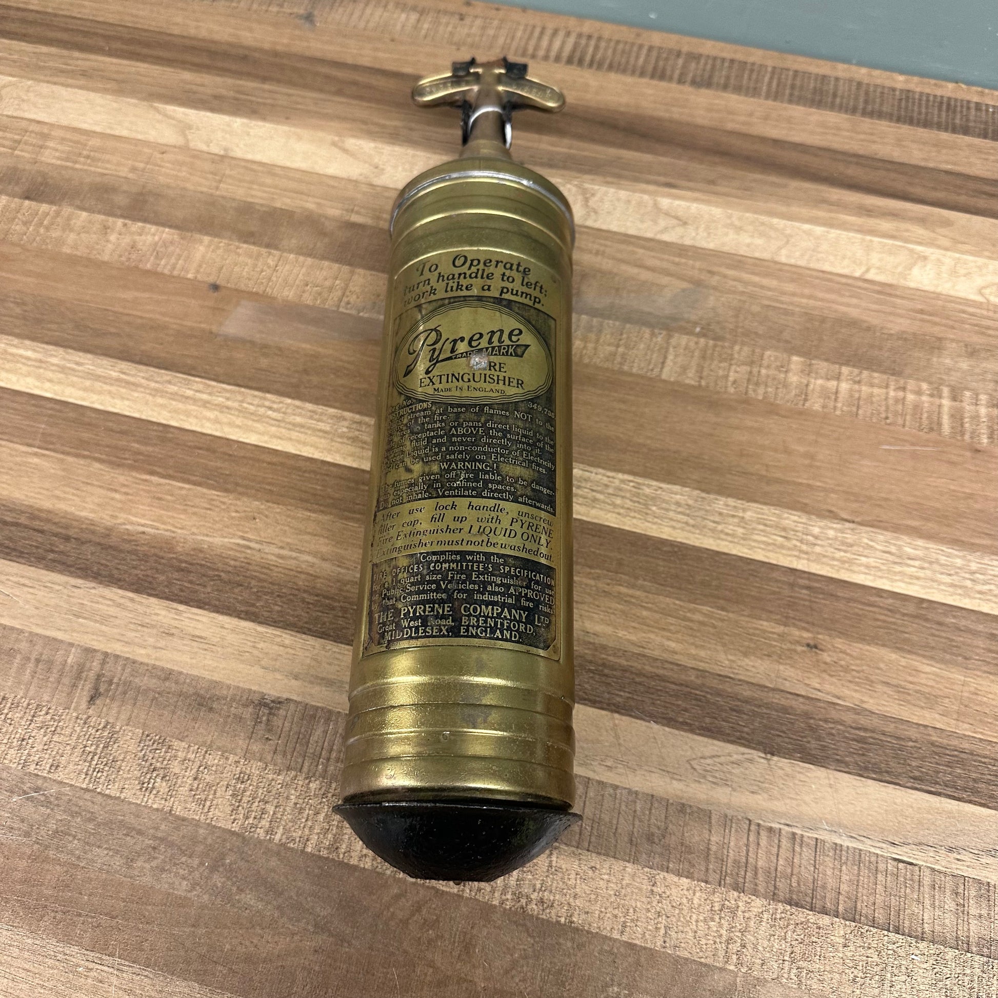 VINTAGE FIRE EXTINGUISHER  #08584 image 0