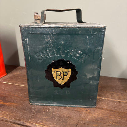 SET OF THREE VINTAGE PETROL CANS #08636 image 1