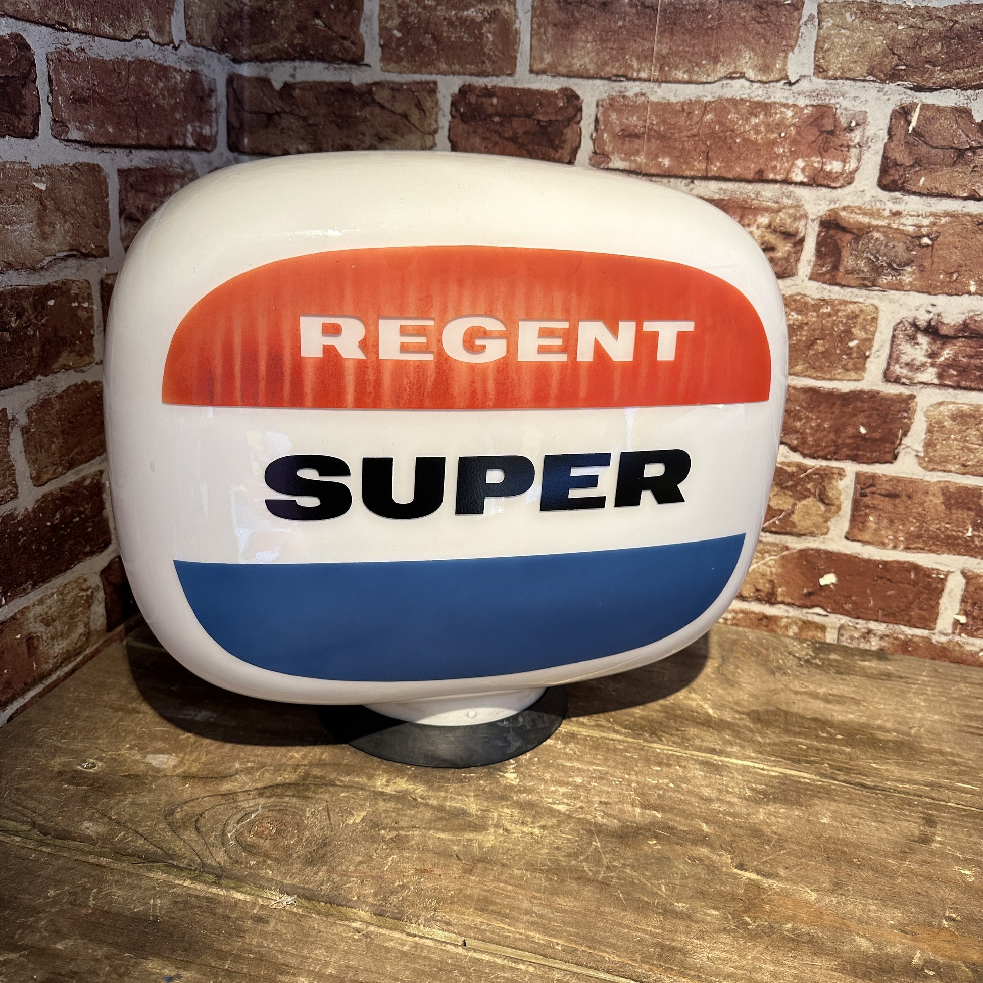REGENT SUPER PETROL PUMP GLOBE #07907 image 2