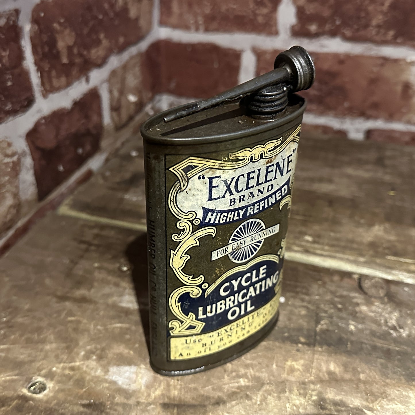 EXCELENE 7 OUNCE OIL CAN #7626 image 0