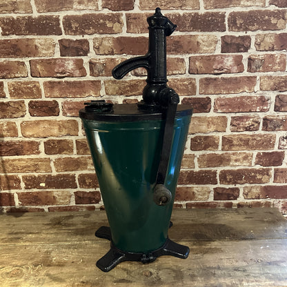 VINTAGE BP GEAR OIL PUMP DISPENSER #7596 image 1
