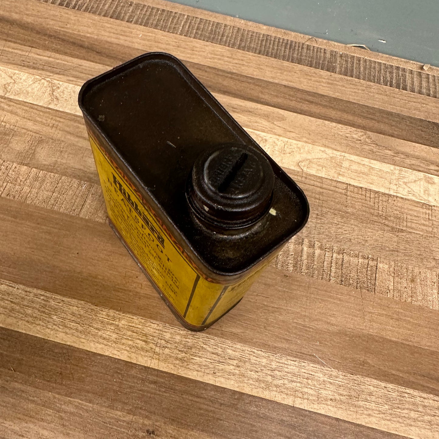 HIBBARD OIL CAN #08500 image 4