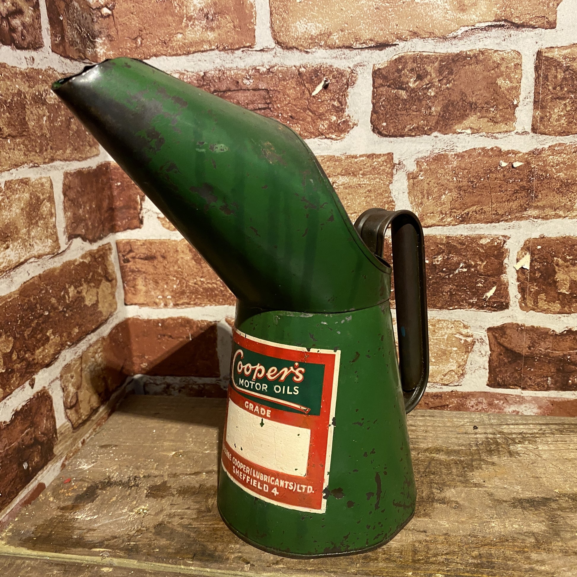 COOPER'S MOTOR OIL QUART POURER #5975 image 3