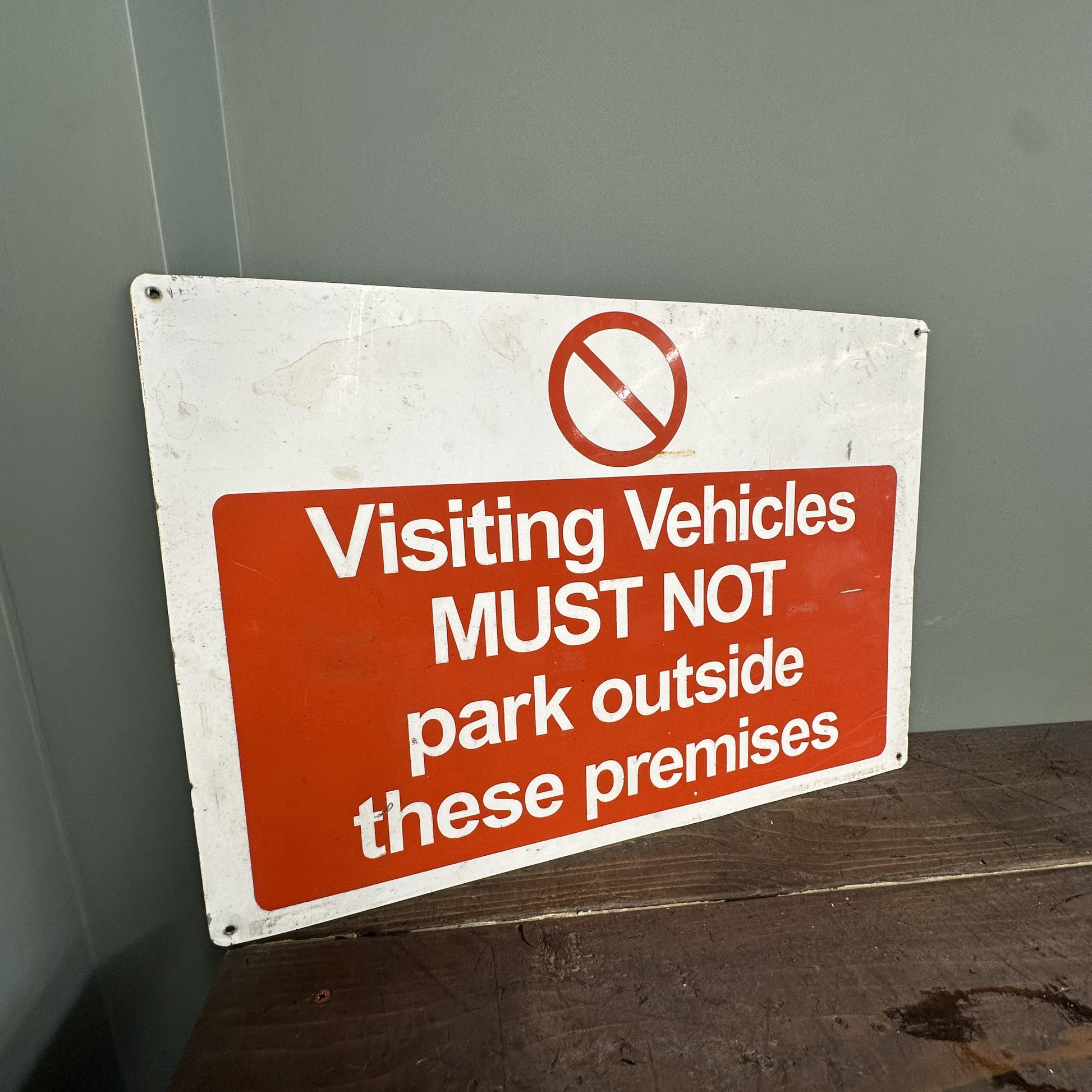 NO PARKING SIGN #08170 image 0