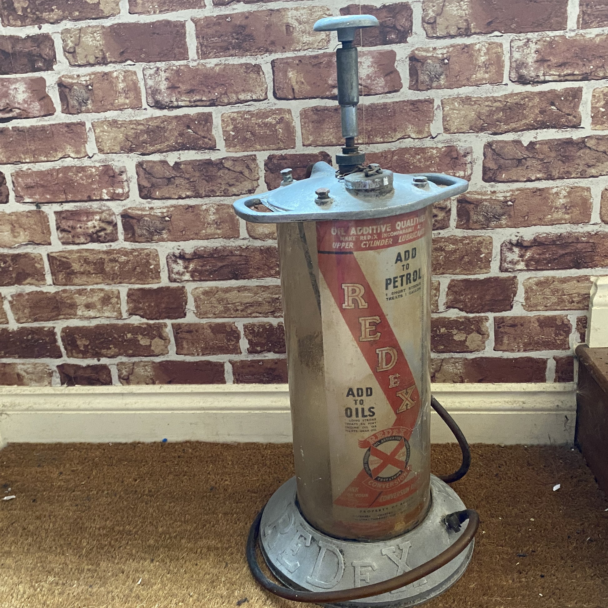REDEX DISPENSER #5696 image 0
