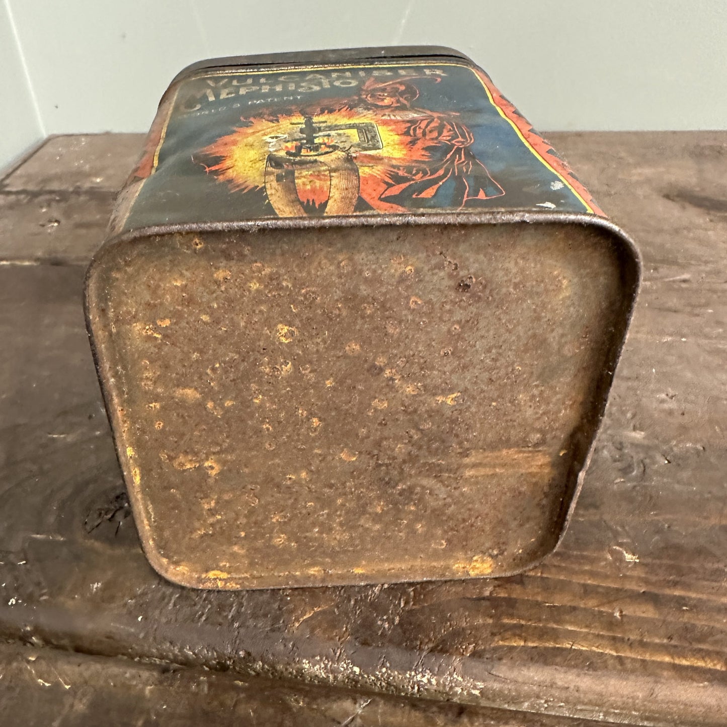 RARE VULCANISER MEPHISTO TIN  - #08804 image 5