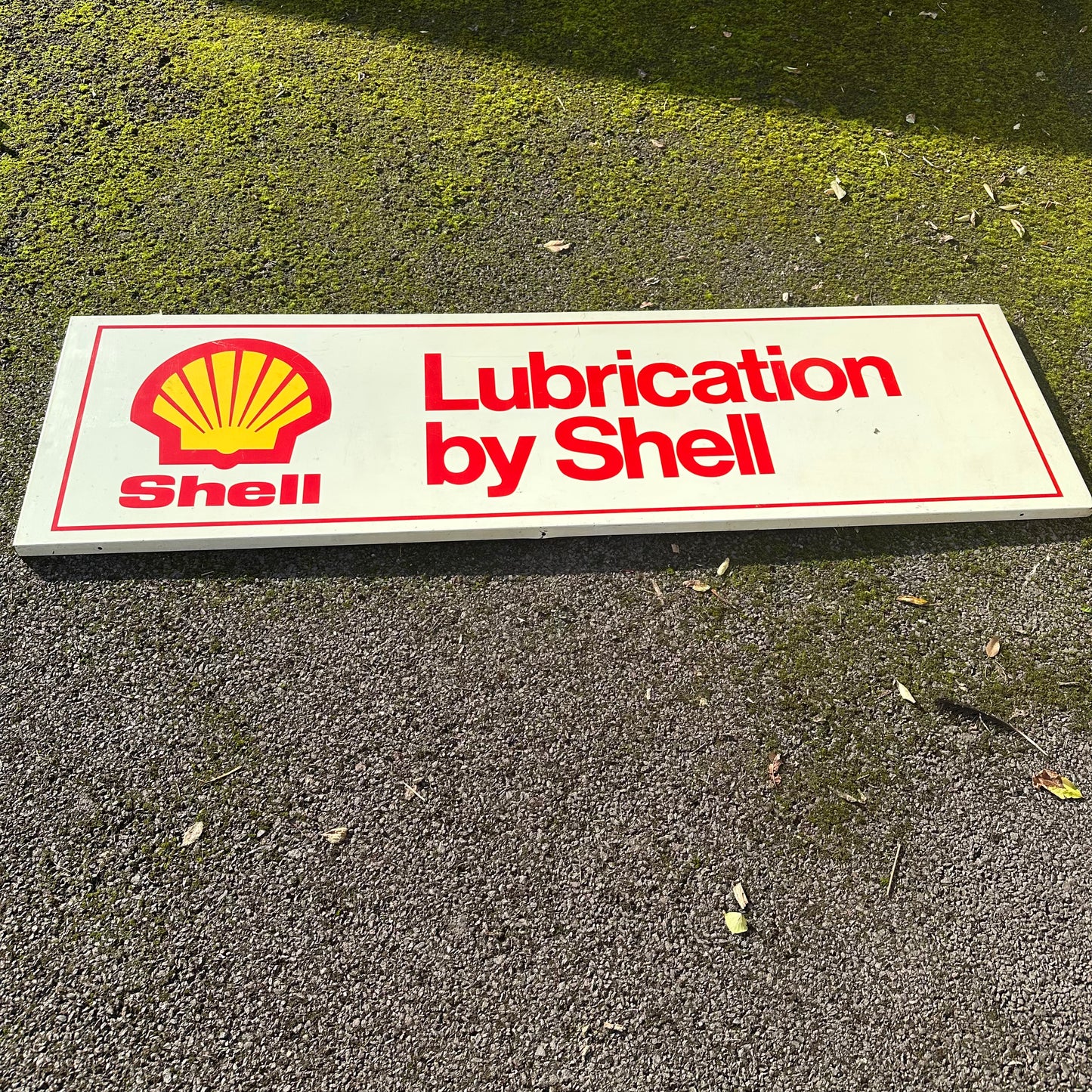 SHELL LUBRICANTS TIN SIGN  #08512 image 0