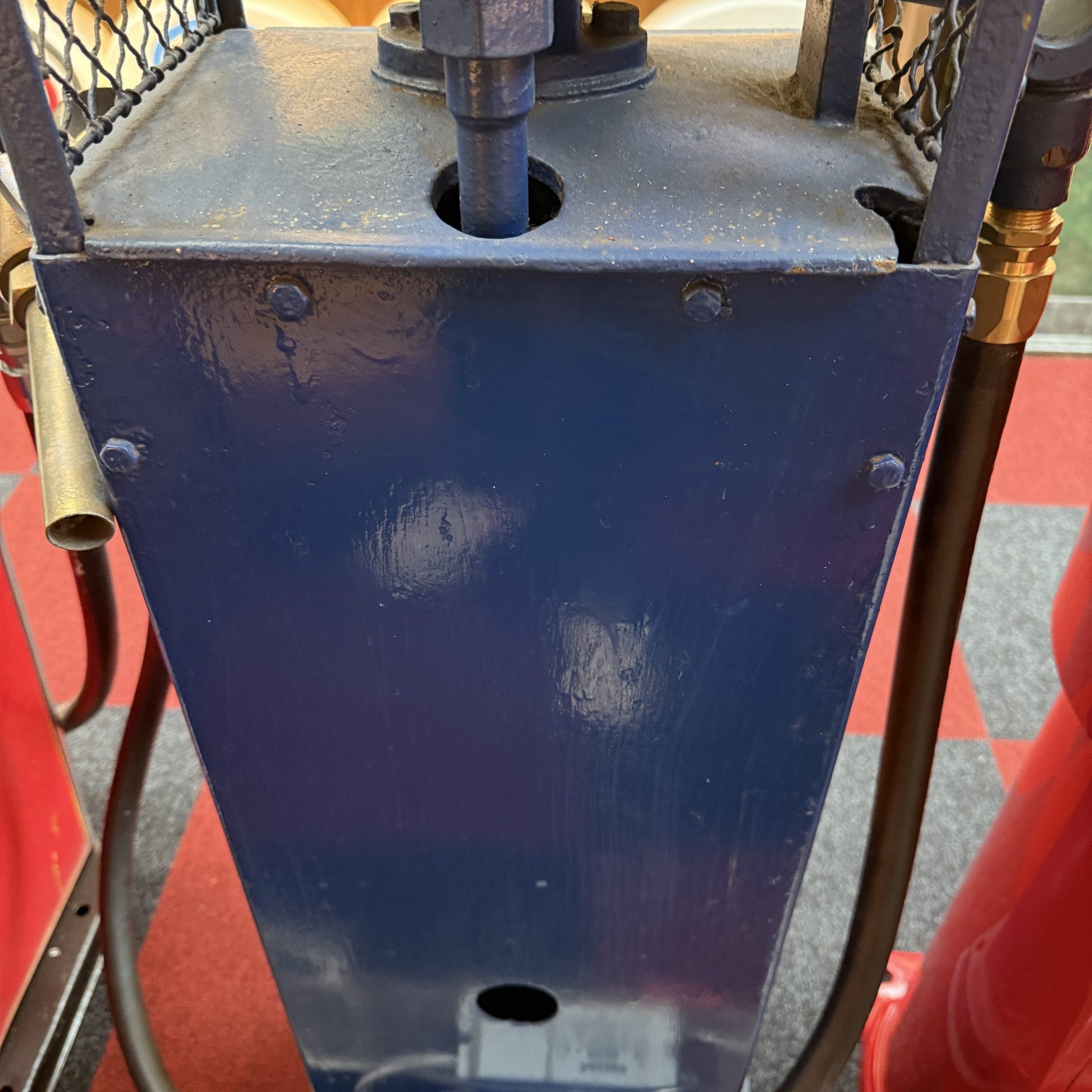 UNRESTORED HAMMOND PETROL PUMP #08616 image 8