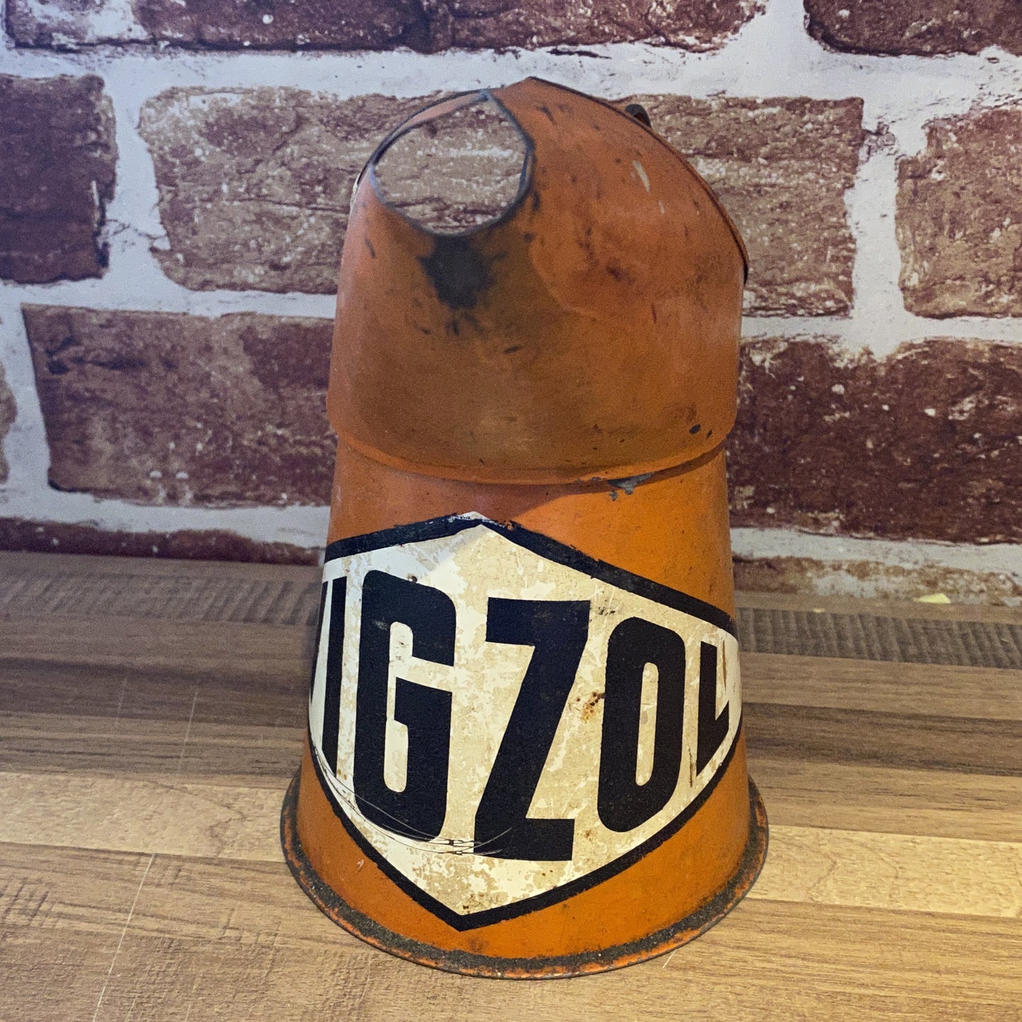 VINTAGE OIL POURER VIGZOL OIL POURER - PINT - #5083 image 0
